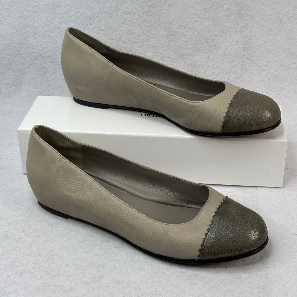 Eileen Fisher  Women's Size 9 Gray‎ Leather Toe Cap Flats Casual Work Minimalist